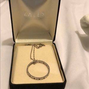 Zales necklace with box
